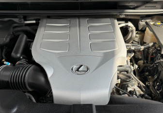 Подержанный автомобиль Lexus GX 2019 года (9 фото)