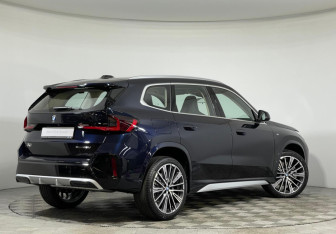 Новый BMW X1 2025 (4 фото)