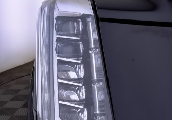 Подержанный автомобиль Cadillac Escalade Suv 2019 года (11 фото)