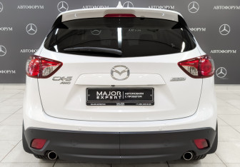 Подержанный автомобиль Mazda CX-5 2012 года (6 фото)