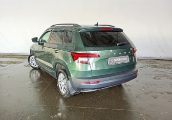 Подержанный автомобиль Skoda Karoq 2021 года (7 фото)