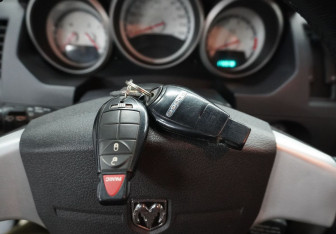 Подержанный автомобиль Dodge Caravan 2010 года (18 фото)