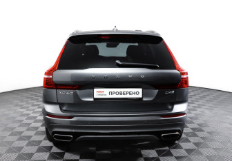 Подержанный автомобиль Volvo XC60 2019 года (6 фото)
