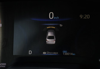 Подержанный автомобиль Toyota Corolla Sedan 2019 года (22 фото)