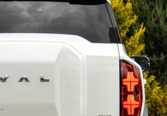 Подержанный автомобиль Haval H3 2024 года (29 фото)