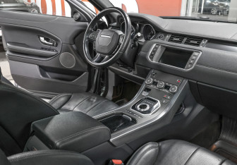 Подержанный автомобиль Land Rover Range Rover Evoque 2018 года (11 фото)