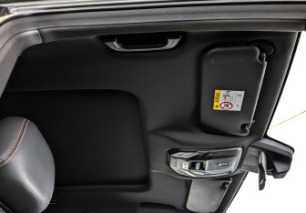 Подержанный автомобиль Geely Okavango 2024 года (23 фото)