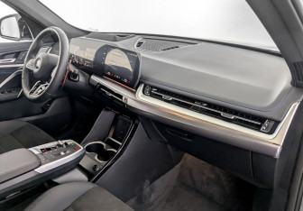 Новый BMW X1 2025 (9 фото)