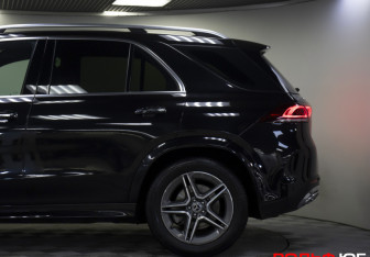 Подержанный автомобиль Mercedes-Benz GLE 2019 года (26 фото)