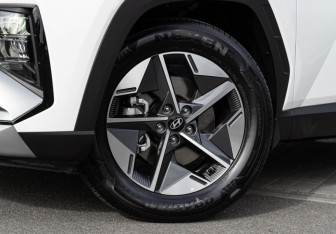 Новый Hyundai Tucson 2026 (14 фото)