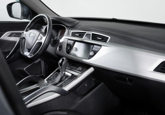 Подержанный автомобиль Geely Atlas 2019 года (9 фото)