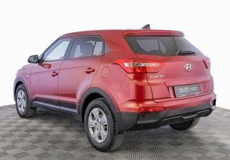 Подержанный автомобиль Hyundai Creta 2018 года (7 фото)