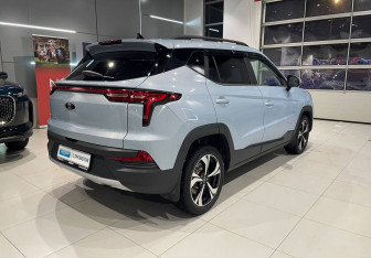 Подержанный автомобиль Москвич 3 2023 года (4 фото)