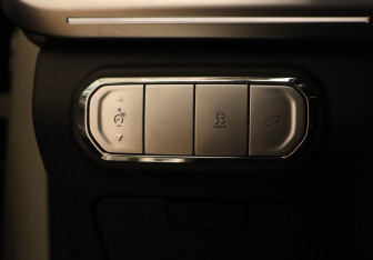 Подержанный автомобиль Tank 500 2023 года (25 фото)