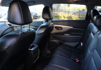Подержанный автомобиль Nissan Murano Suv 2019 года (10 фото)
