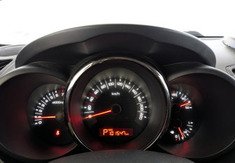 Подержанный автомобиль Kia Soul 2011 года (14 фото)