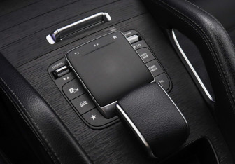 Подержанный автомобиль Mercedes-Benz GLE 2021 года (18 фото)