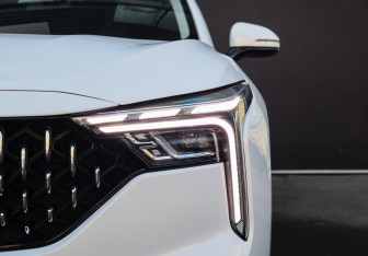 Подержанный автомобиль FAW Bestune B70 2023 года (24 фото)