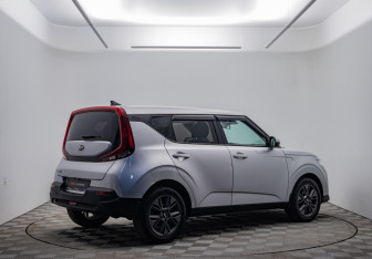 Подержанный автомобиль Kia Soul 2019 года (5 фото)