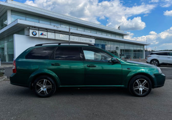 Подержанный автомобиль Chevrolet Lacetti Wagon 2007 года (4 фото)