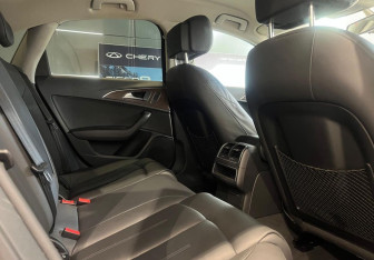 Подержанный автомобиль Audi A6 Sedan 2013 года (12 фото)