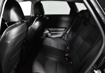 Подержанный автомобиль Kia Ceed Wagon 2020 года (8 фото)