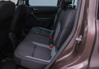 Подержанный автомобиль Skoda Yeti 2017 года (11 фото)