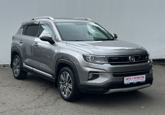 Подержанный автомобиль Changan CS35PLUS 2019 года (3 фото)