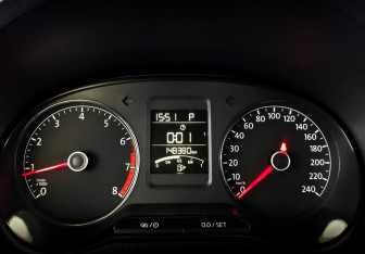 Подержанный автомобиль Volkswagen Polo Sedan 2016 года (13 фото)