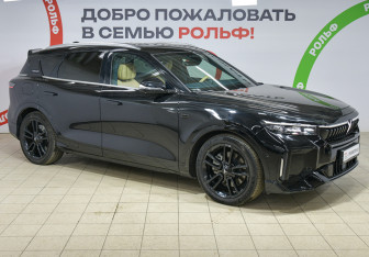 Подержанный автомобиль Voyah Free 2023 года (3 фото)
