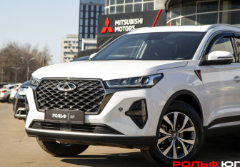 Подержанный автомобиль Chery Tiggo 7 Pro Max 2023 года (25 фото)