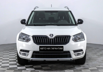 Подержанный автомобиль Skoda Yeti 2017 года (2 фото)