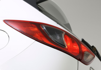 Подержанный автомобиль Mazda CX-5 2015 года (20 фото)