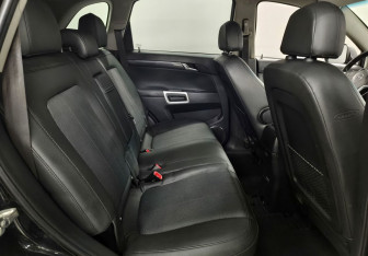 Подержанный автомобиль Opel Antara 2008 года (11 фото)