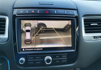 Подержанный автомобиль Volkswagen Touareg 2015 года (14 фото)