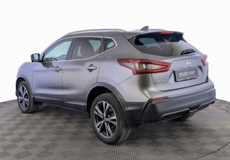 Подержанный автомобиль Nissan Qashqai 2021 года (7 фото)