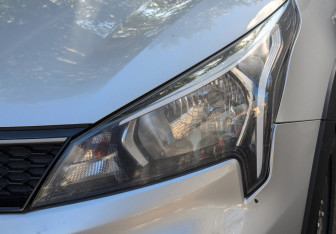 Подержанный автомобиль Kia Rio Hatchback 2021 года (17 фото)