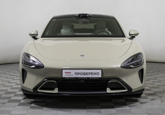 Подержанный автомобиль Xiaomi SU7 2024 года (4 фото)