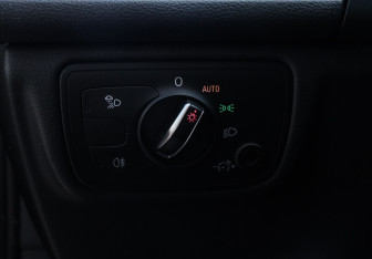 Подержанный автомобиль Audi A6 Sedan 2014 года (18 фото)