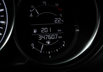 Подержанный автомобиль Mazda 6 Sedan 2017 года (10 фото)