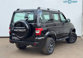 Подержанный автомобиль УАЗ Patriot 2024 года (8 фото)