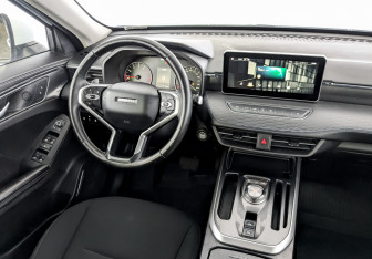 Подержанный автомобиль Haval Jolion 2022 года (28 фото)