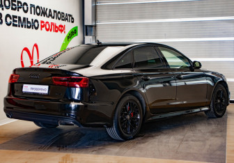 Подержанный автомобиль Audi A6 Sedan 2016 года (4 фото)