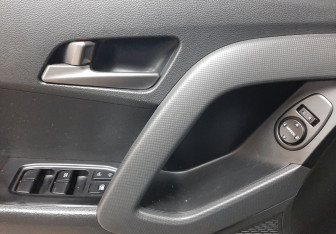 Подержанный автомобиль Hyundai Creta 2017 года (18 фото)