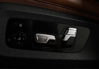 Подержанный автомобиль BMW X5 2019 года (18 фото)