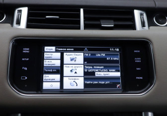 Подержанный автомобиль Land Rover Range Rover Sport 2014 года (16 фото)