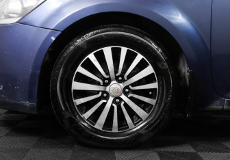 Подержанный автомобиль Kia Ceed Wagon 2010 года (20 фото)