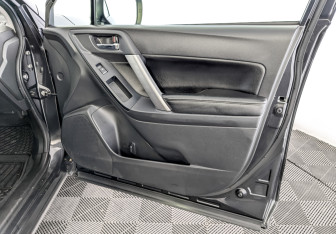 Подержанный автомобиль Subaru Forester Suv 2015 года (25 фото)