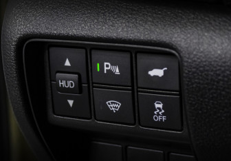 Подержанный автомобиль Honda CR-V 2022 года (19 фото)