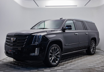 Подержанный автомобиль Cadillac Escalade Suv 2019 года (1 фото)